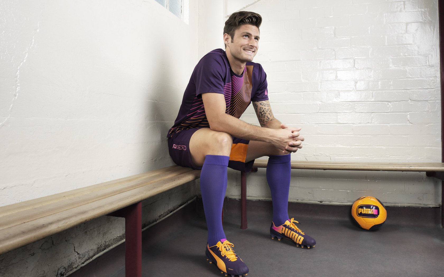 青少年足球赛事品牌化运营逐步落实,打造行业标杆,青少年足球俱乐部logo